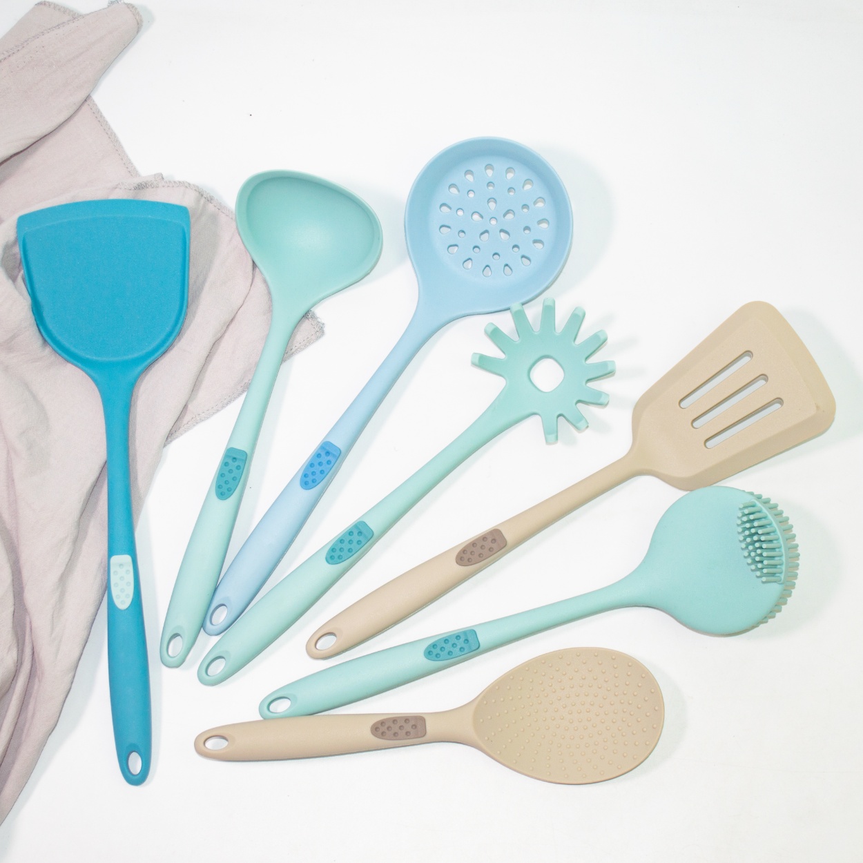 Wholesale Microwave Kitchenware Silicone Kitchen Utensils