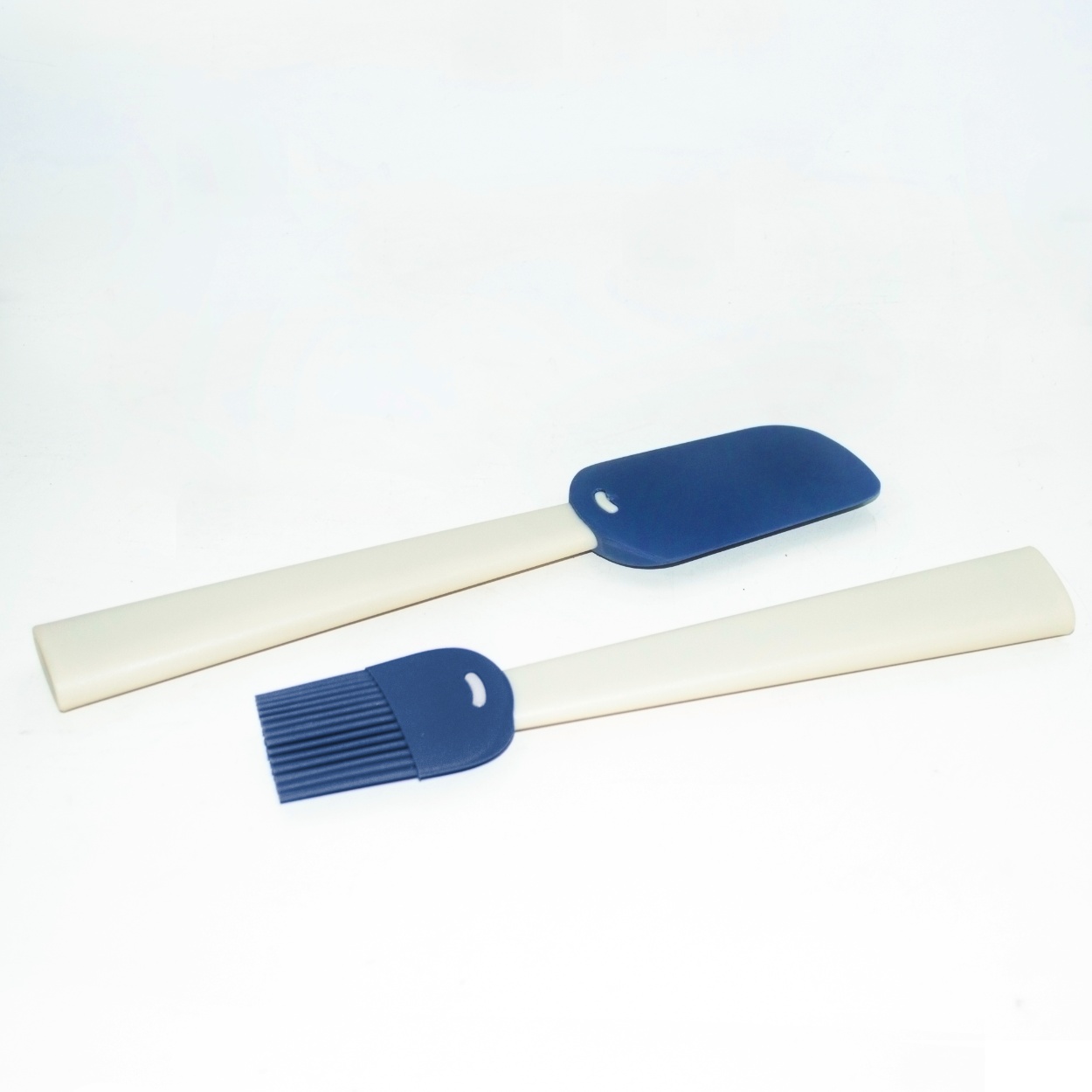 Wholesale Cute Design Small Silicone Oil Brush and Spatula